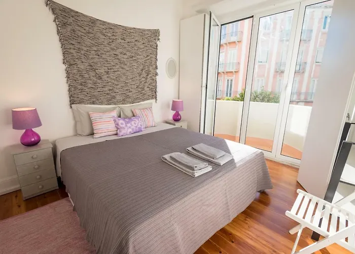 Feel@home דירה *