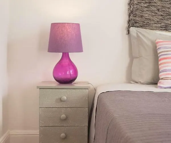 דירה Feel@home *