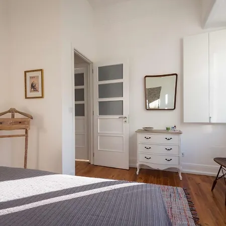 Apartment Feel@home